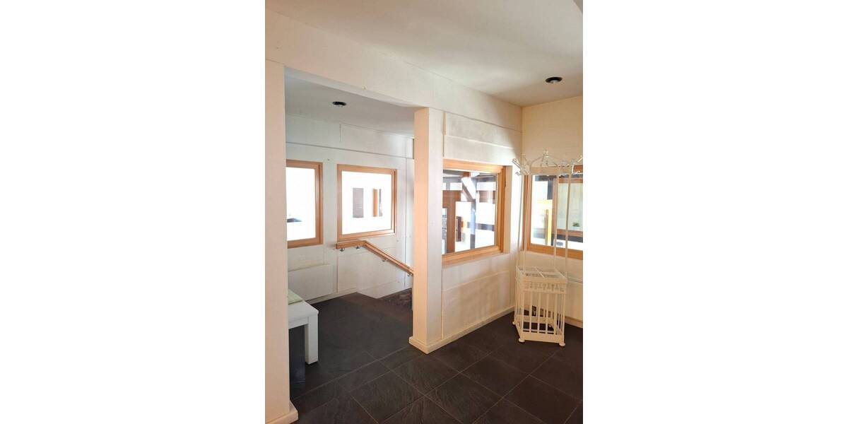 Gewerbeobjekt Nordhausen Zentrum - 4 Zimmer, 230 m&sup2;, 1.499&euro; | Angebot:25771431