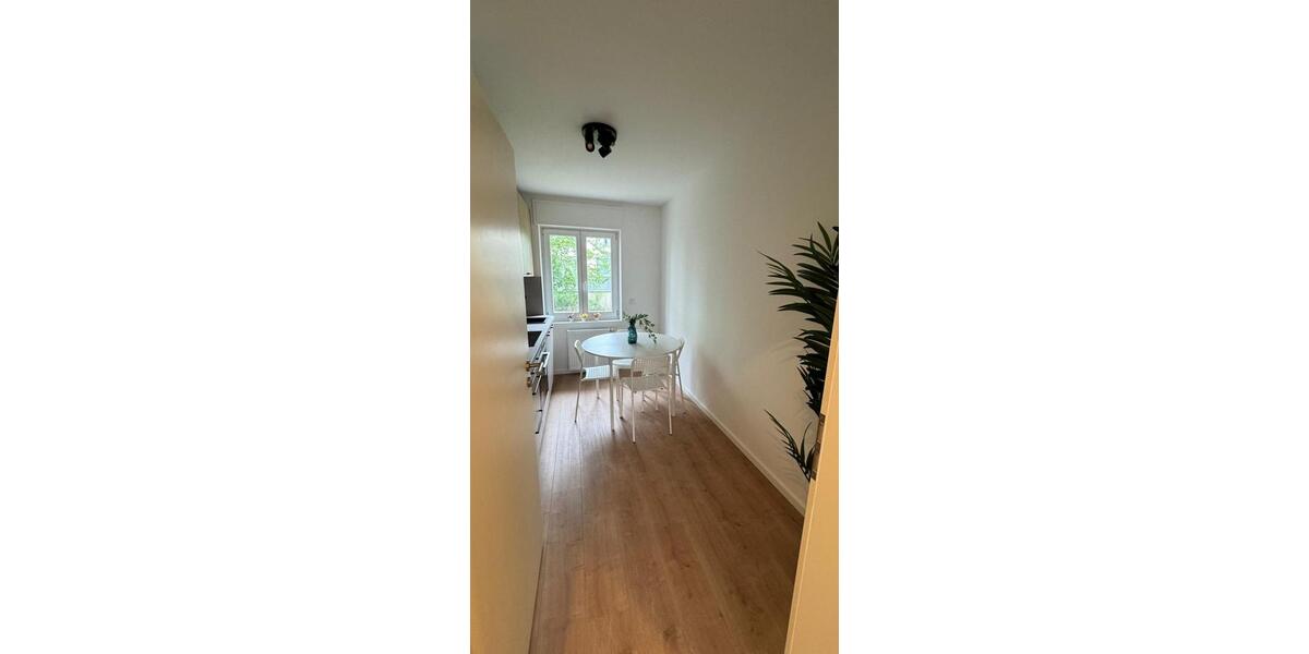 Wohnen auf Zeit Nürnberg Eberhardshof - 10 Zimmer, 81 m&sup2;, 455&euro; | Angebot:24845786