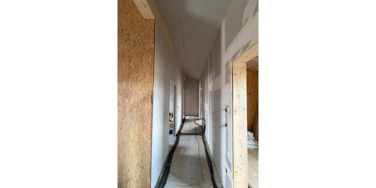 Etagenwohnung Essenbach - 4 Zimmer, 100 m&sup2;, 1.450&euro; | Angebot:26258723