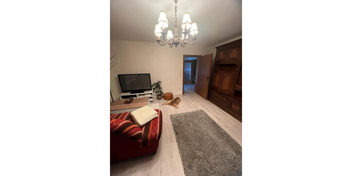 Etagenwohnung Homberg (Efze) - 1 Zimmer, 76 m&sup2;, 999&euro; | Angebot:25930103