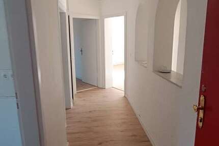 Wohnung Braunschweig Westliches Ringgebiet - 3 Zimmer, 70 m&sup2;, 700&euro; | Angebot:26321320