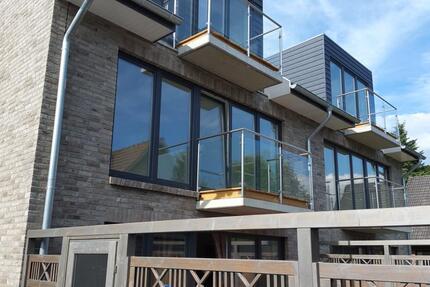 Husum : Attraktive Wohnung neuwertig, hochwertig, einzugsfertig 2 zimmer