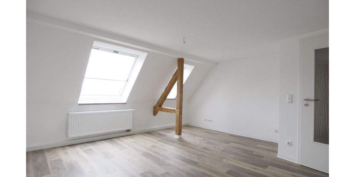 Etagenwohnung Mittweida - 2 Zimmer, 50 m&sup2;, 350&euro; | Angebot:23802318