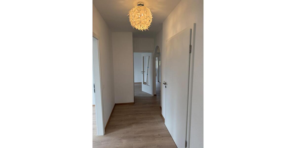 Etagenwohnung Steinen - 4 Zimmer, 79 m&sup2;, 800&euro; | Angebot:25162234