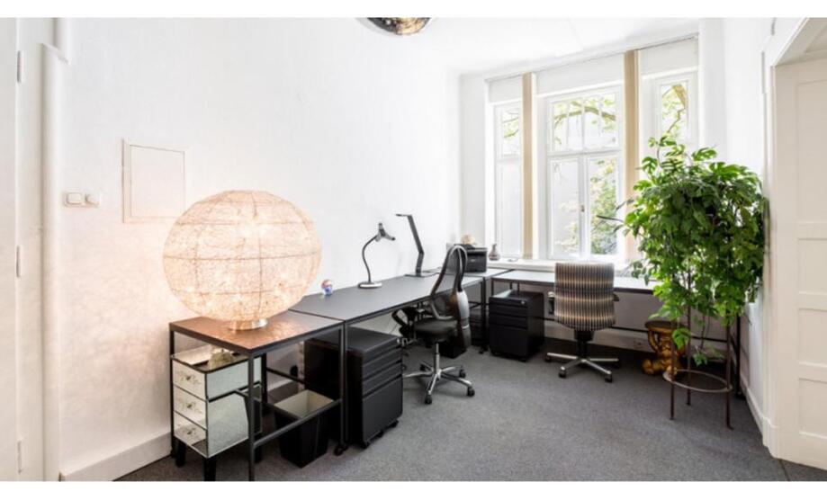 Kleines Büro für Einzelkämpfer Nähe Hohenzollernplatz