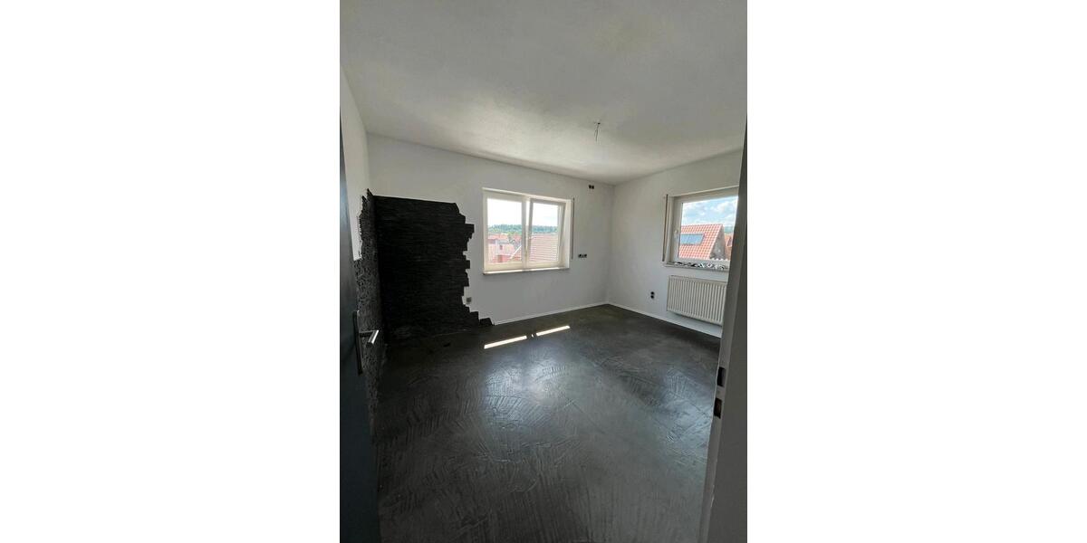 Maisonettenwohnung Oberthulba - 5 Zimmer, 100 m&sup2;, 750&euro; | Angebot:25319218