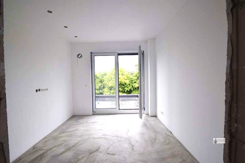 Hoch moderne Penthouse-Wohnung Neubau zum 1.7.2026 Rollläden + Stellplatz + Dachterrasse ohne Küche - Einfamilienhaus Weyhe Leeste | Angebot:26621609