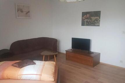 Wohnen auf Zeit Pronsfeld - 5 Zimmer, 80 m&sup2;, 25&euro; | Angebot:24379545