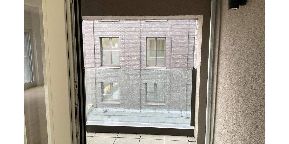 Moderner Wohnkomfort - viel Platz + Freiraum! 3 Zimmer + Loggia, Einbauküche, Tageslichtbad,Gäste-WC 3 zimmer