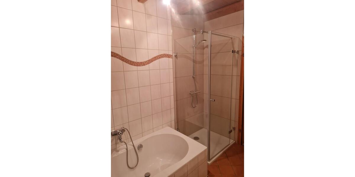 Ferienwohnung-Monteurwohnung Resi, 2 Schlafzimmer, großer Balkon zimmer