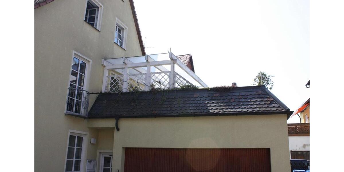 Burgfarrnbach-FÜ: 3 ZW, 90qm+30 qm Terasse, 34 qm WZ mit 4Fenster 3 zimmer