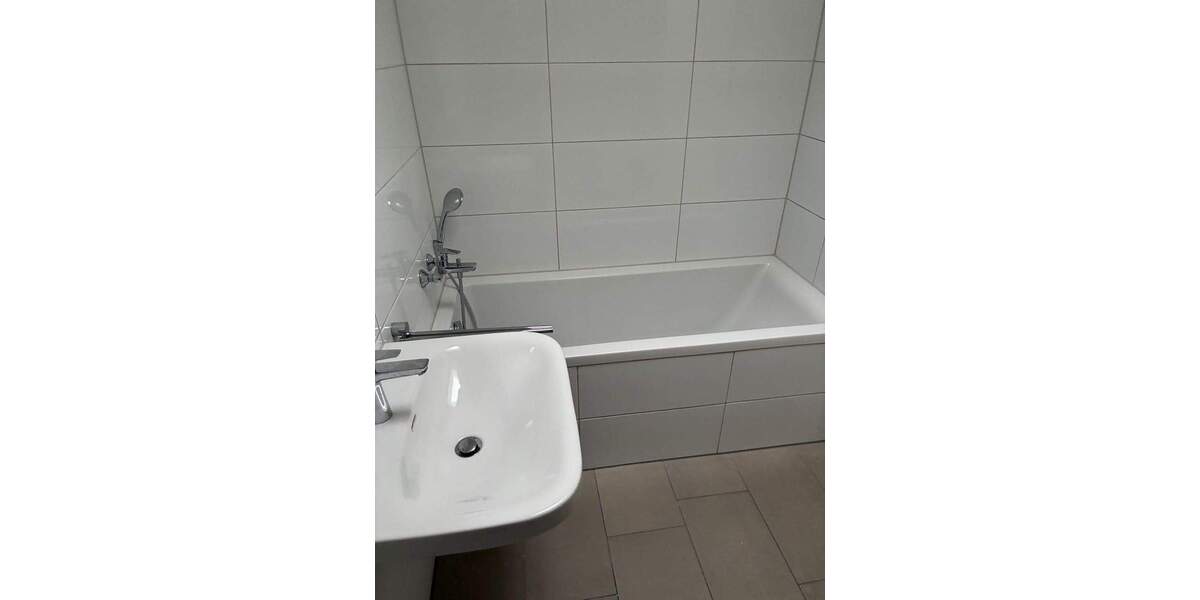 Etagenwohnung Esslingen am Neckar Weil - 4 Zimmer, 95 m&sup2;, 1.699&euro; | Angebot:25700605