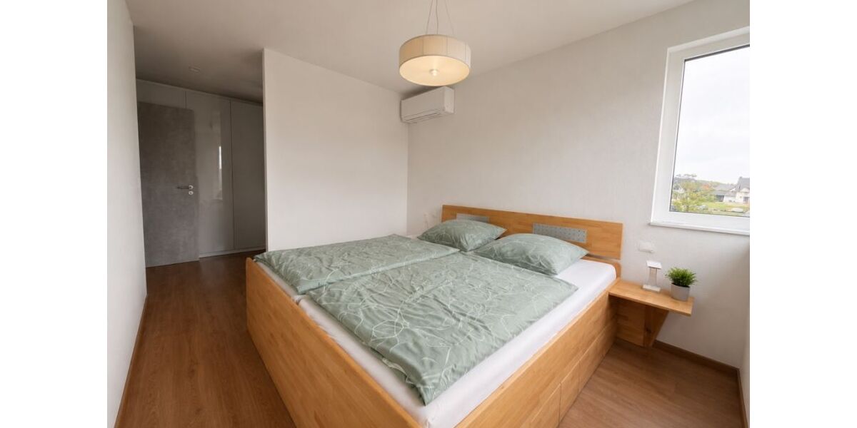 Moderne Doppelhaushälfte (Baujahr 2021) mit 15 kWp PV-Anlage, Wärmepumpe und Top-Lage Nahe St. Leoner See - Doppelhaushälfte St. Leon-Rot Rot | Angebot:26988912