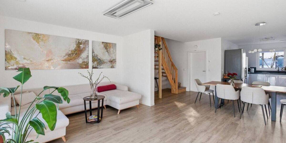 Doppelhaushälfte Schulzendorf - 4 Zimmer, 148 m&sup2;, 2.550&euro; | Angebot:26053654