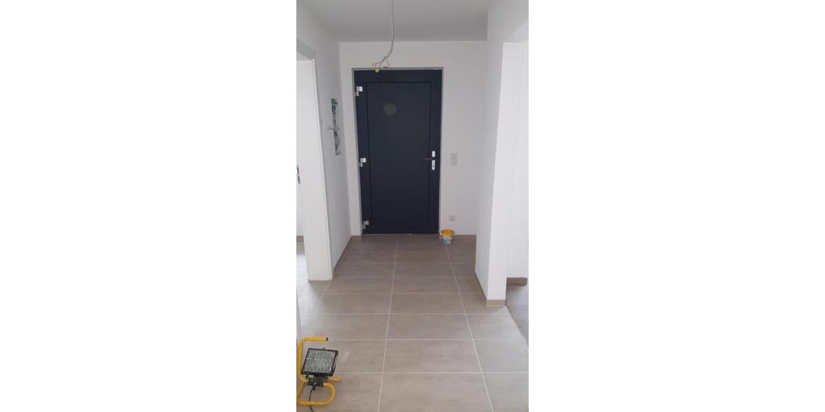 Etagenwohnung Neuenstadt am Kocher - 2.5 Zimmer, 72 m&sup2;, 1.000&euro; | Angebot:26354853