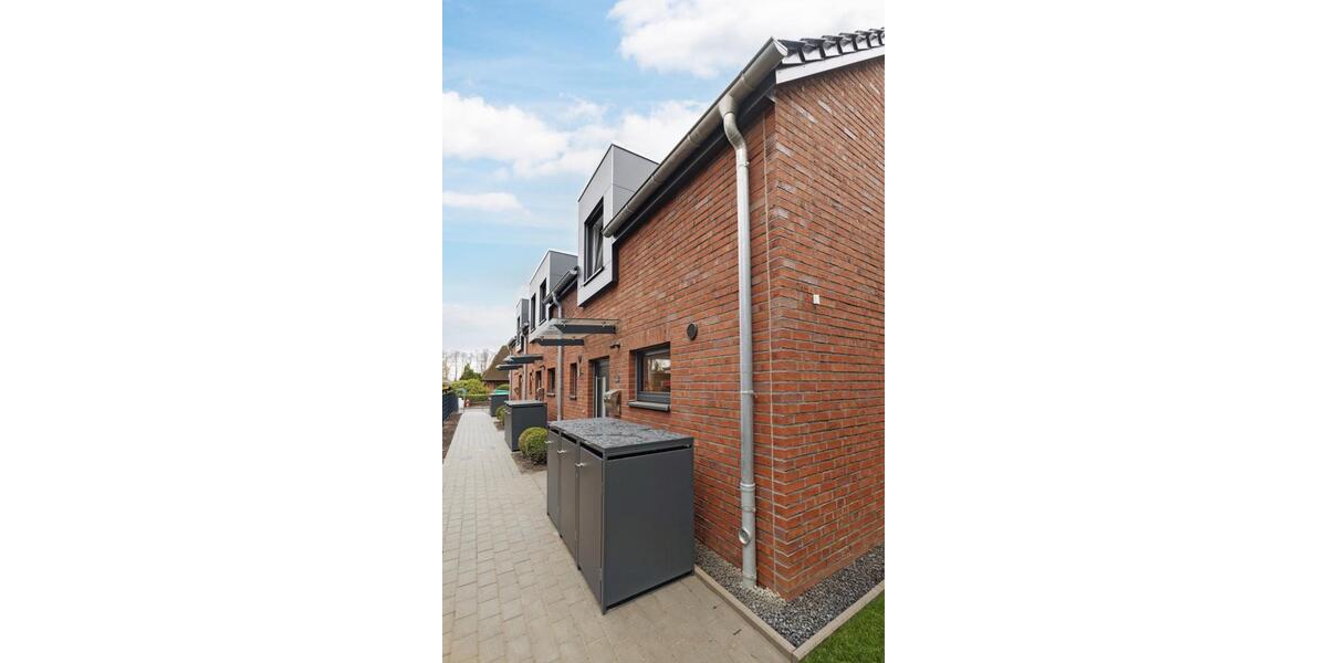 Reihenhaus Stade - 5 Zimmer, 129 m&sup2;, 1.750&euro; | Angebot:26340692