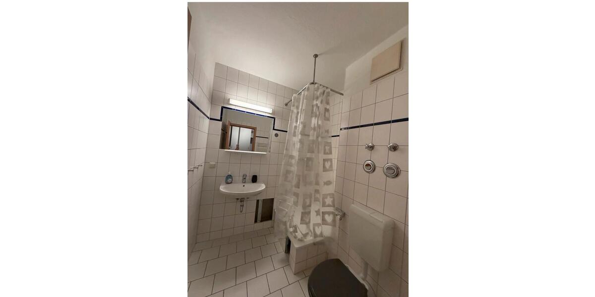 Etagenwohnung Rostock - 2 Zimmer, 36 m&sup2;, 27&euro; | Angebot:26337571