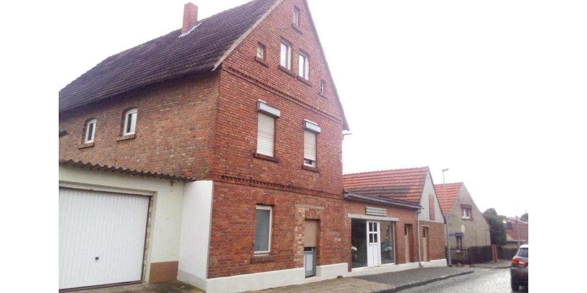 Einfamilienhaus Mansfeld - 6 Zimmer, 90 m&sup2;, 150&euro; | Angebot:25319067