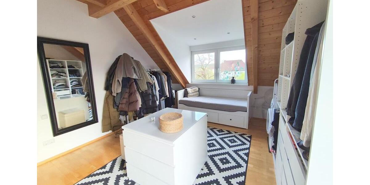 Maisonettenwohnung Rottendorf - 4 Zimmer, 120 m&sup2;, 1.250&euro; | Angebot:26228091