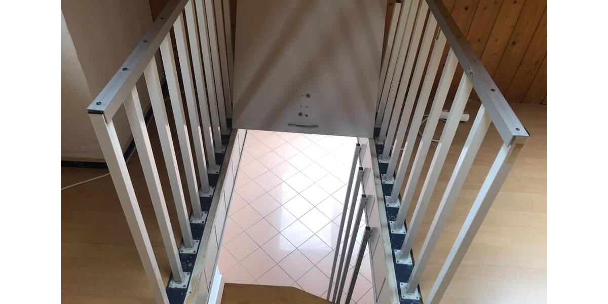 Etagenwohnung Karlsruhe Hagsfeld - 5 Zimmer, 110 m&sup2;, 1.500&euro; | Angebot:24619629