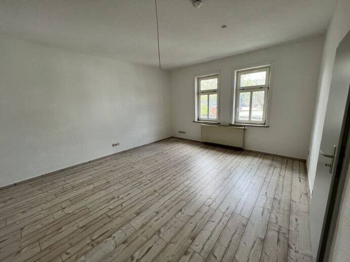 Etagenwohnung Neuhaus am Rennweg Neuhaus - 340&euro; | Angebot:26486218