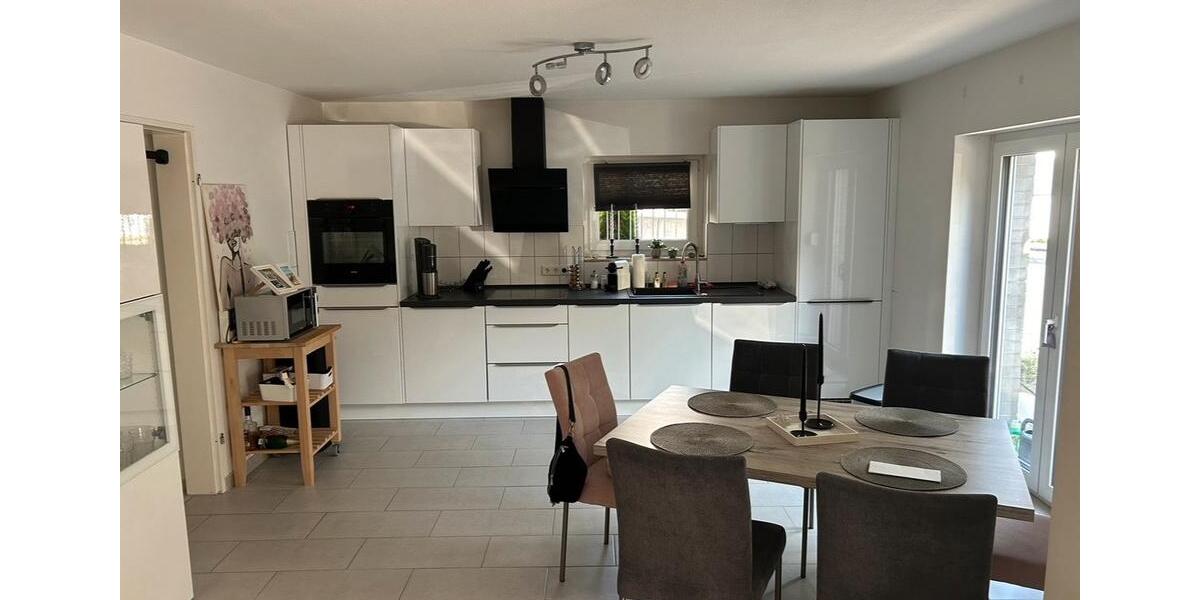 Erdgeschoßwohnung Remscheid - 2 Zimmer, 70 m&sup2;, 560&euro; | Angebot:26677993