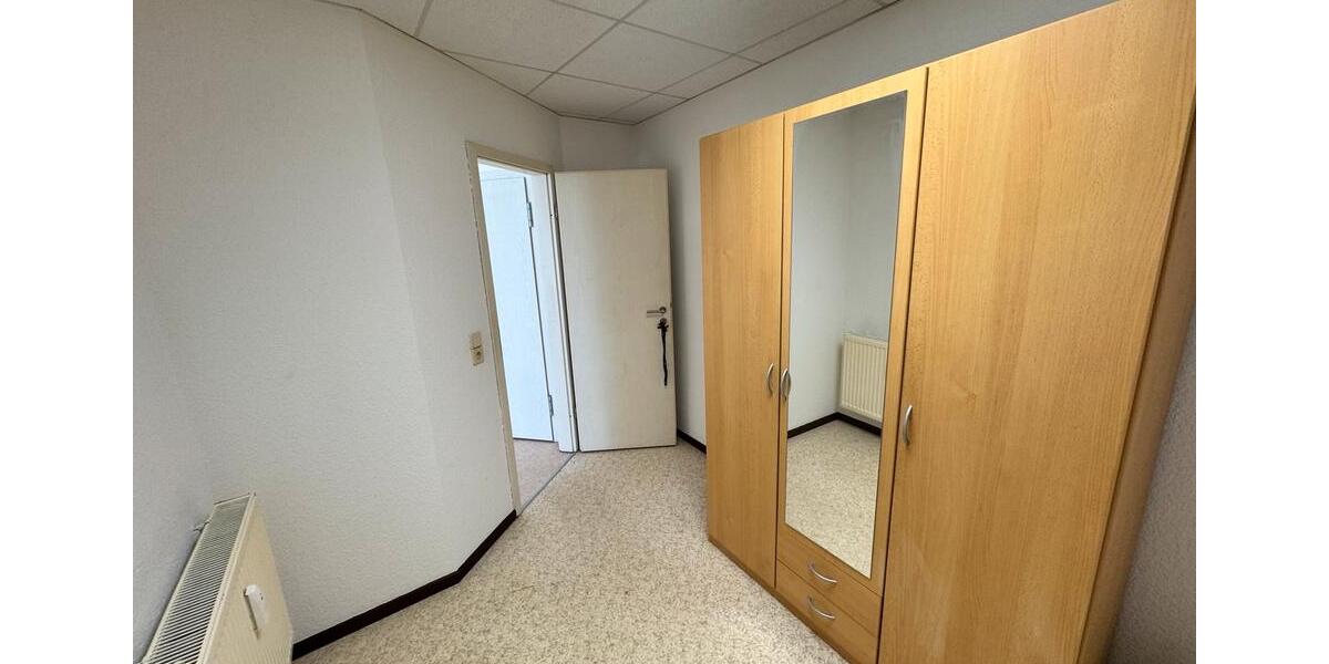 Etagenwohnung Arnstein - 3 Zimmer, 70 m&sup2;, 350&euro; | Angebot:25403587