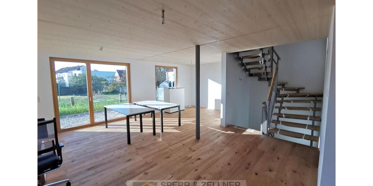 Doppelhaushälfte Schrobenhausen - 5 Zimmer, 131 m&sup2;, 1.750&euro; | Angebot:24816534