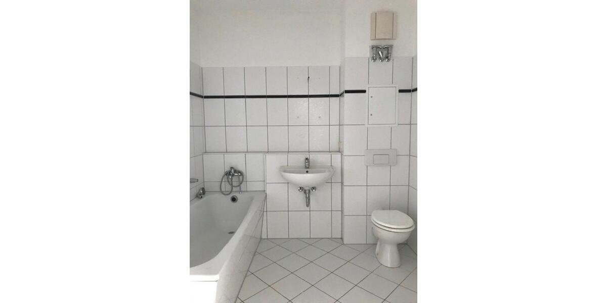 Dachgeschoßwohnung Bad Freienwalde (Oder) - 2 Zimmer, 46 m&sup2;, 394&euro; | Angebot:23721573