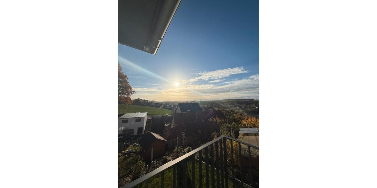 Etagenwohnung Felsberg - 3 Zimmer, 108 m&sup2;, 1.190&euro; | Angebot:25026376