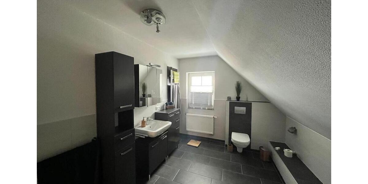 Dachgeschoßwohnung Brand-Erbisdorf Erbisdorf - 2 Zimmer, 70 m&sup2;, 513&euro; | Angebot:25947974