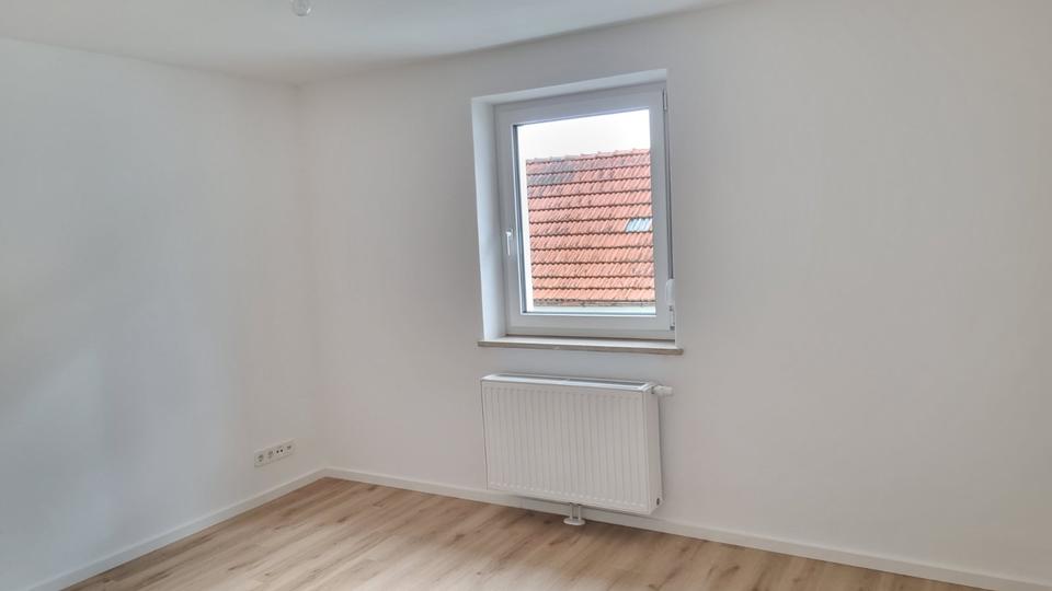 Etagenwohnung Rohrbach - 4 Zimmer, 95 m&sup2;, 1.250&euro; | Angebot:24629851