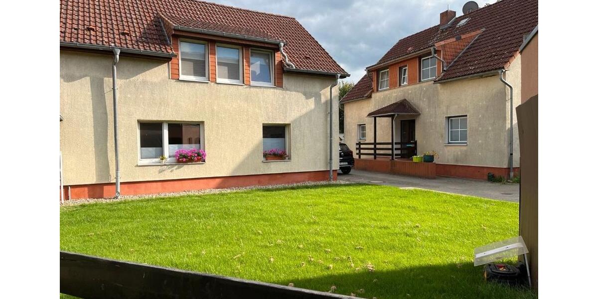 3 Zimmer-Wohnung warm 1090€ in Glau frei ab sofort 3 zimmer