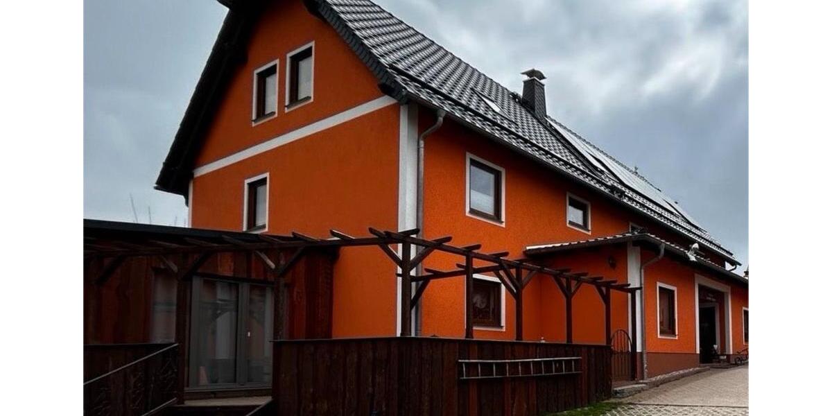 Doppelhaushälfte Döbeln - 5 Zimmer, 180 m&sup2;, 1.200&euro; | Angebot:24981287