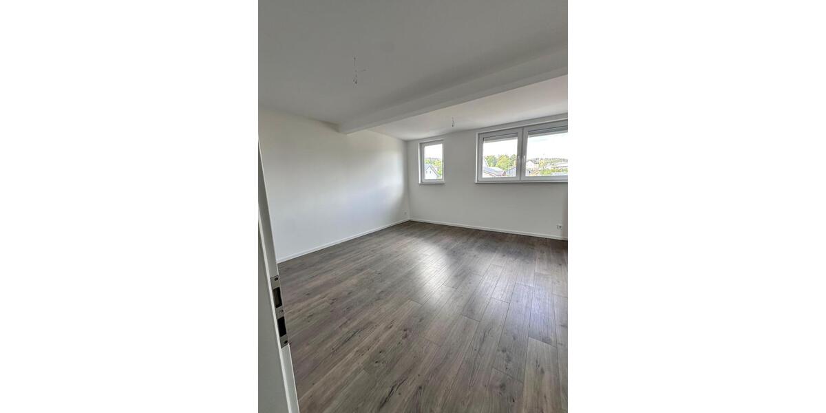 Dachgeschoßwohnung Allendorf (Eder) - 3 Zimmer, 73 m&sup2;, 730&euro; | Angebot:26024524