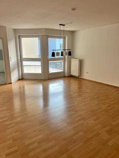 Etagenwohnung Marsberg - 3 Zimmer, 76 m&sup2;, 600&euro; | Angebot:26618869