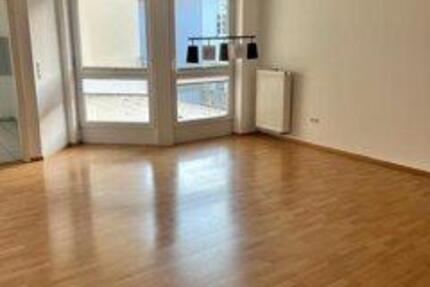 Wohnung Marsberg - 3 Zimmer, 76 m&sup2;, 600&euro; | Angebot:26618869