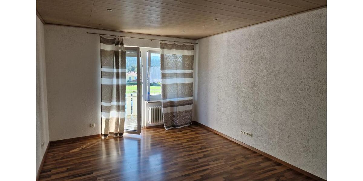 Hochparterre Nagel - 2 Zimmer, 58 m&sup2;, 345&euro; | Angebot:25989114
