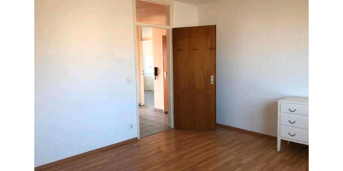 Etagenwohnung Karlsruhe Durlach - 2 Zimmer, 60 m&sup2;, 1.000&euro; | Angebot:26268860