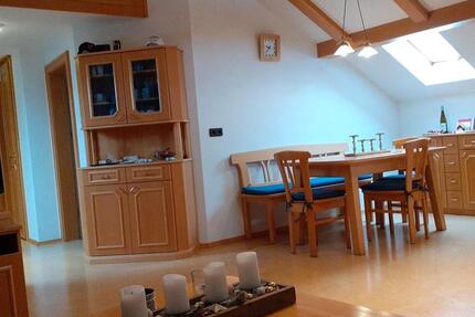 Wohnung Furth im Wald - 2 Zimmer, 80 m&sup2;, 420&euro; | Angebot:25230824