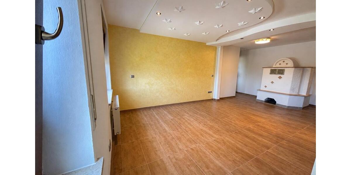 Erdgeschoßwohnung Chamerau - 3 Zimmer, 85 m&sup2;, 675&euro; | Angebot:26400526