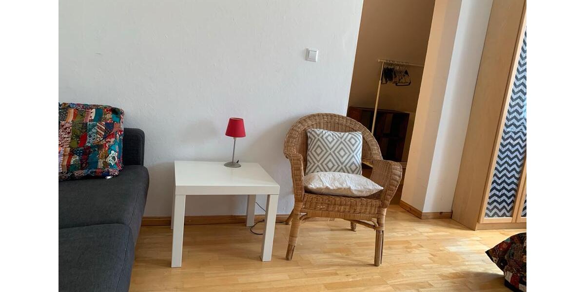 Dachgeschoßwohnung Hennigsdorf - 2 Zimmer, 70 m&sup2;, 1.190&euro; | Angebot:24826666
