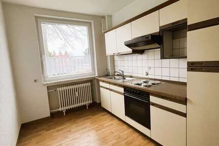 Wohnung Gifhorn - 3 Zimmer, 75 m&sup2;, 820&euro; | Angebot:27669084