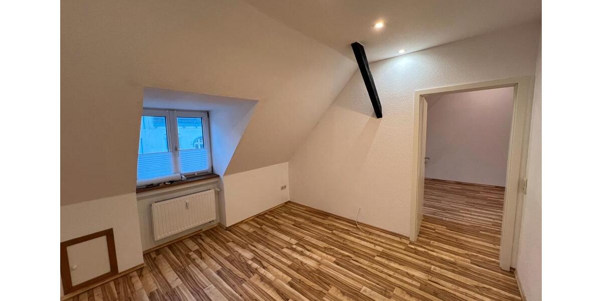 Dachgeschoßwohnung Brunsbüttel - 2 Zimmer, 44 m&sup2;, 440&euro; | Angebot:26131623