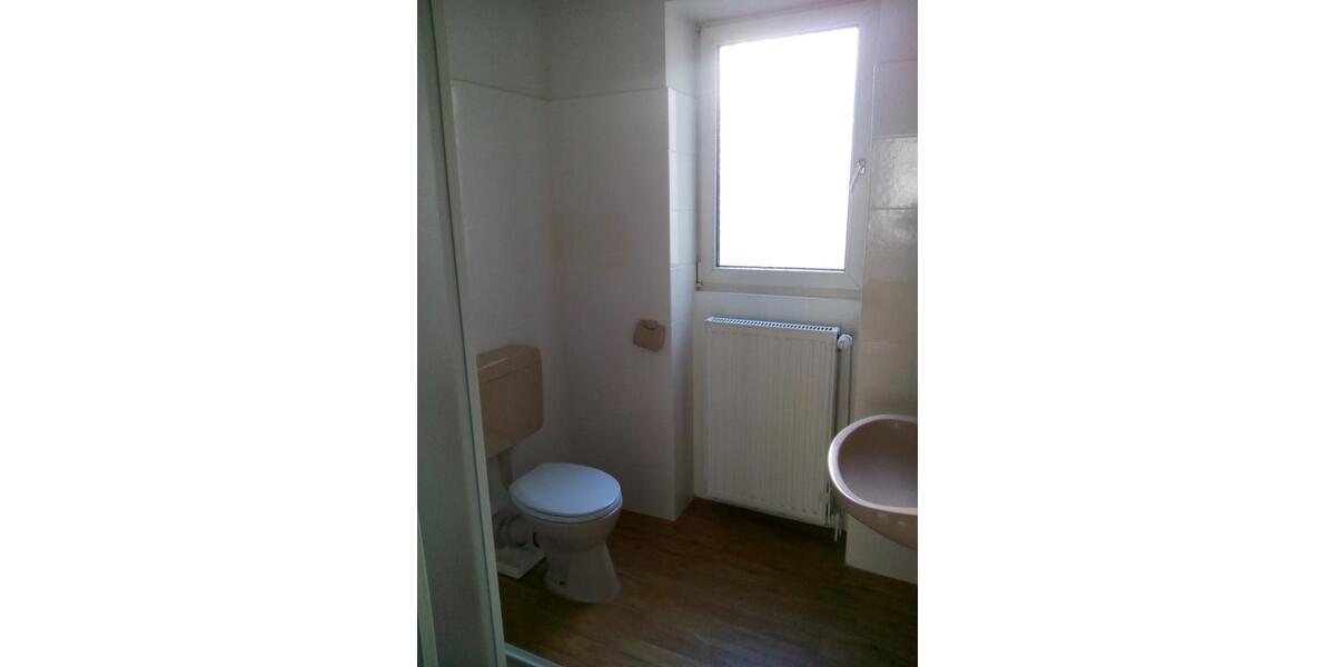 Etagenwohnung Neuwied - 3 Zimmer, 75 m&sup2;, 720&euro; | Angebot:24298830