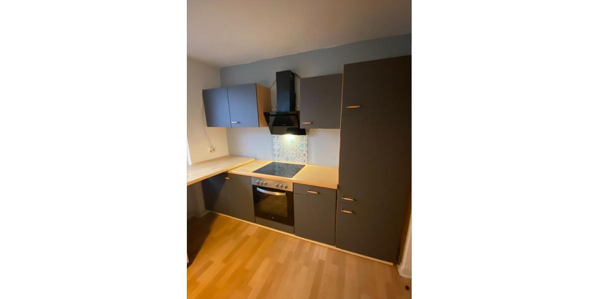 Etagenwohnung Siegen - 5 Zimmer, 111 m&sup2;, 1.150&euro; | Angebot:24752166