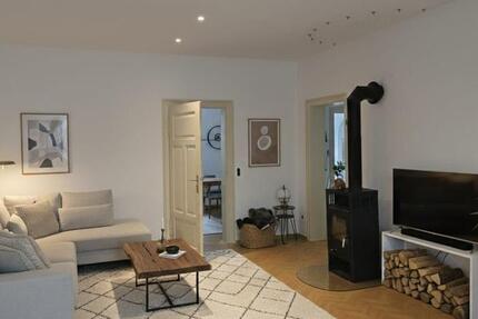 Wohnung Stadtroda - 3 Zimmer, 90 m&sup2;, 400&euro; | Angebot:25081490