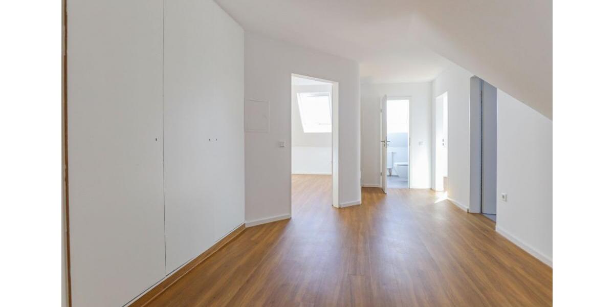Dachgeschoßwohnung Nottuln - 3 Zimmer, 84 m&sup2;, 880&euro; | Angebot:26288112