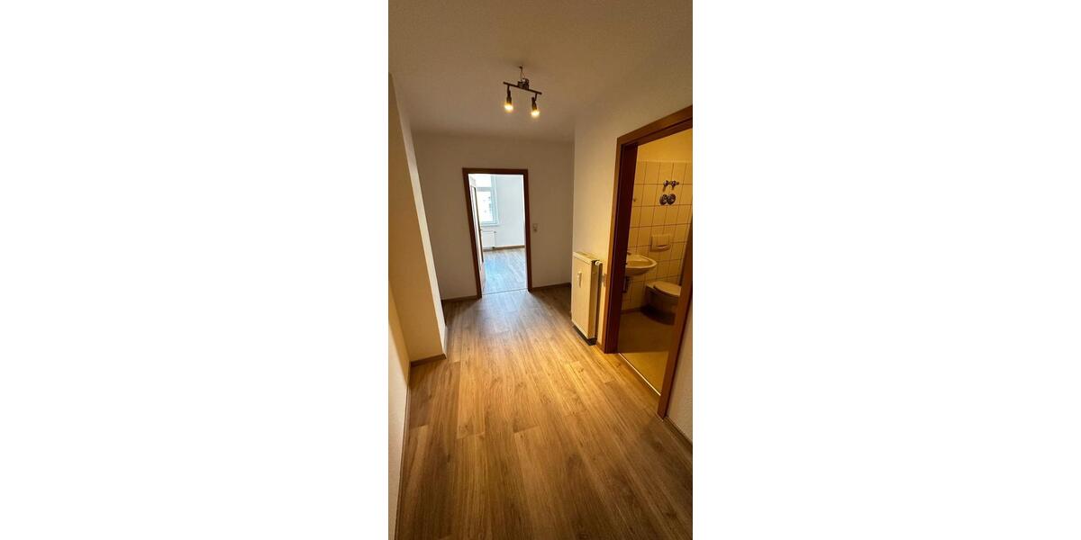 Etagenwohnung Groitzsch - 1 Zimmer, 30 m&sup2;, 190&euro; | Angebot:26279416