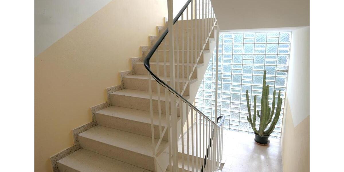 Etagenwohnung Hochheim am Main - 3 Zimmer, 60 m&sup2;, 1.090&euro; | Angebot:26423745